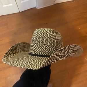 Women’s American cowboy hat